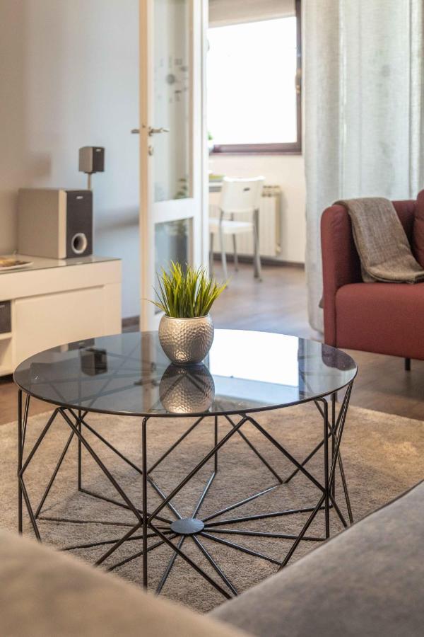 Modern Apartment Near Faculty Of El Engineering 자그레브 외부 사진